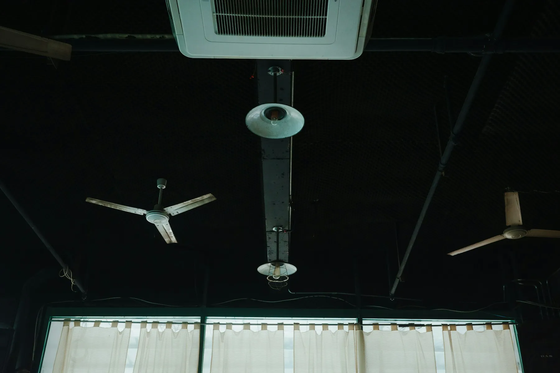 Ceiling fan